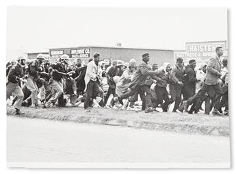 (CIVIL RIGHTS.) PHOTOGRAPHY. Group of 16 press wire service photographs from the decades of the civil rights struggle, the shooting of